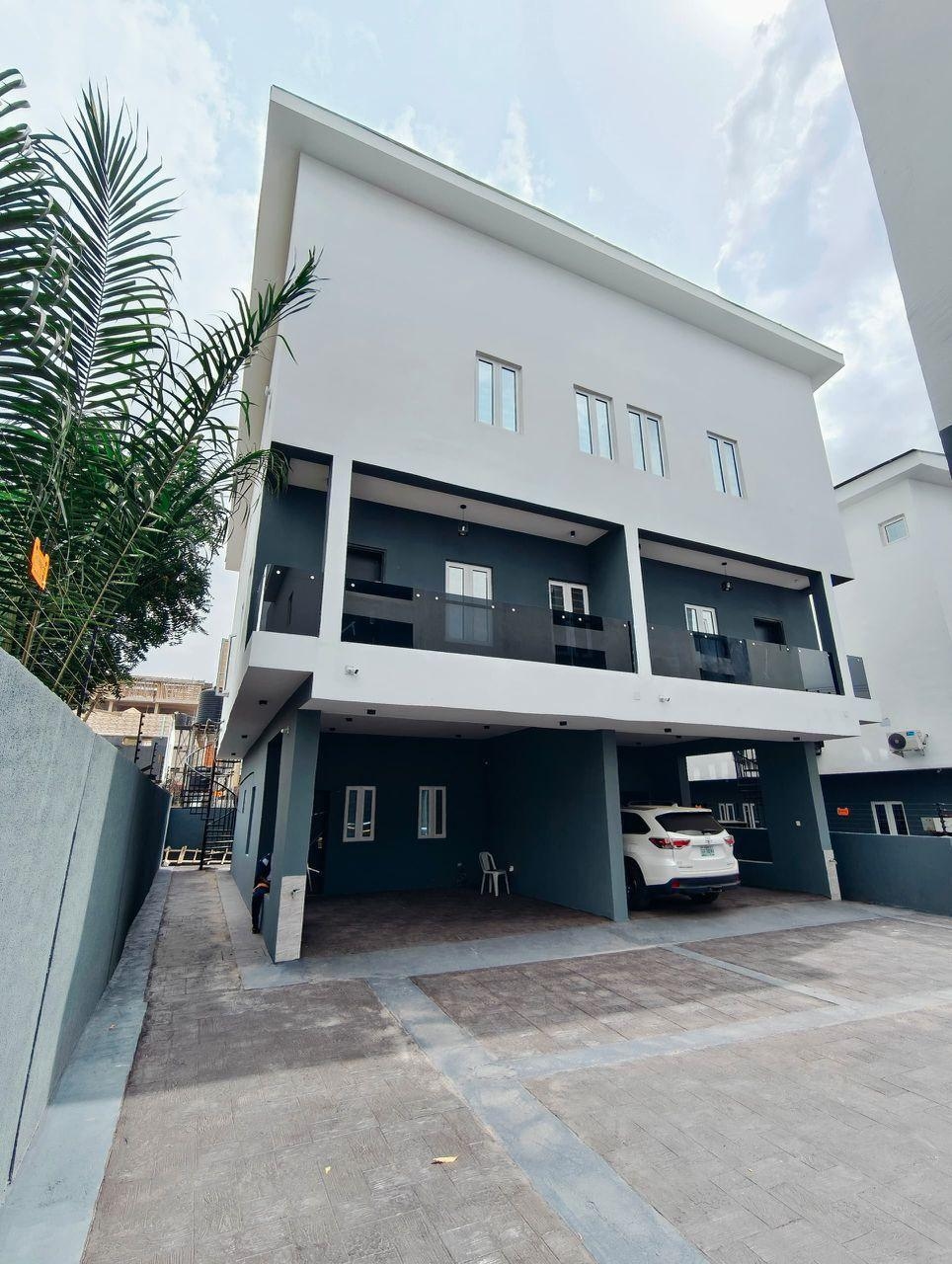 Newly built 4-bedroom terrace Duplex with BQ